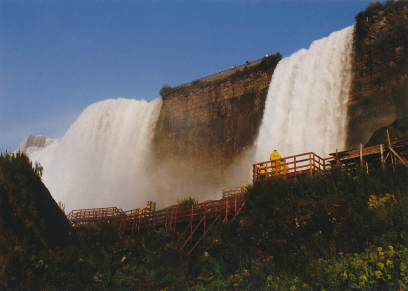 008-Cave of the Winds Niagara Falls.jpg